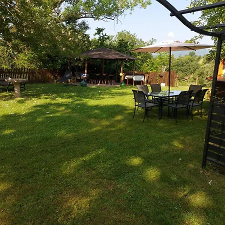 Casa Campomonte 2 Поппи