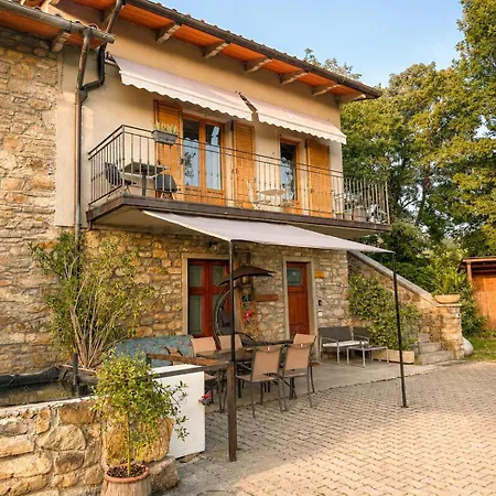 Casa Campomonte 2 *